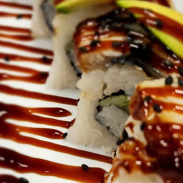 Delicious Dragon Roll Experience